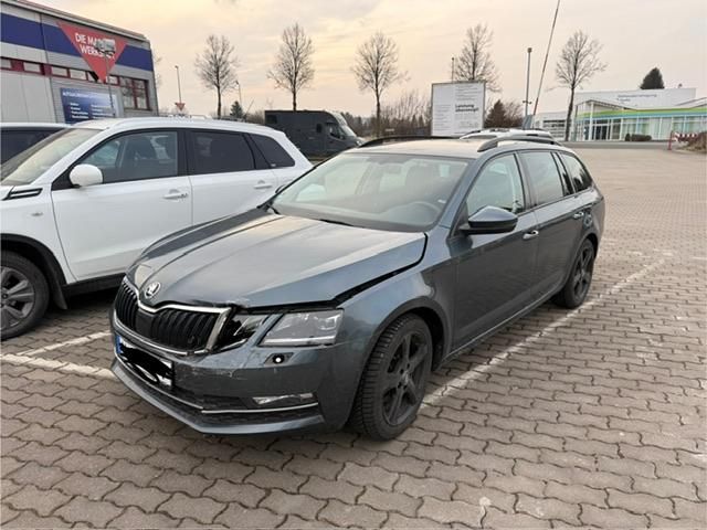 Skoda Octavia 1.5 TSI ACT Style UNFALL