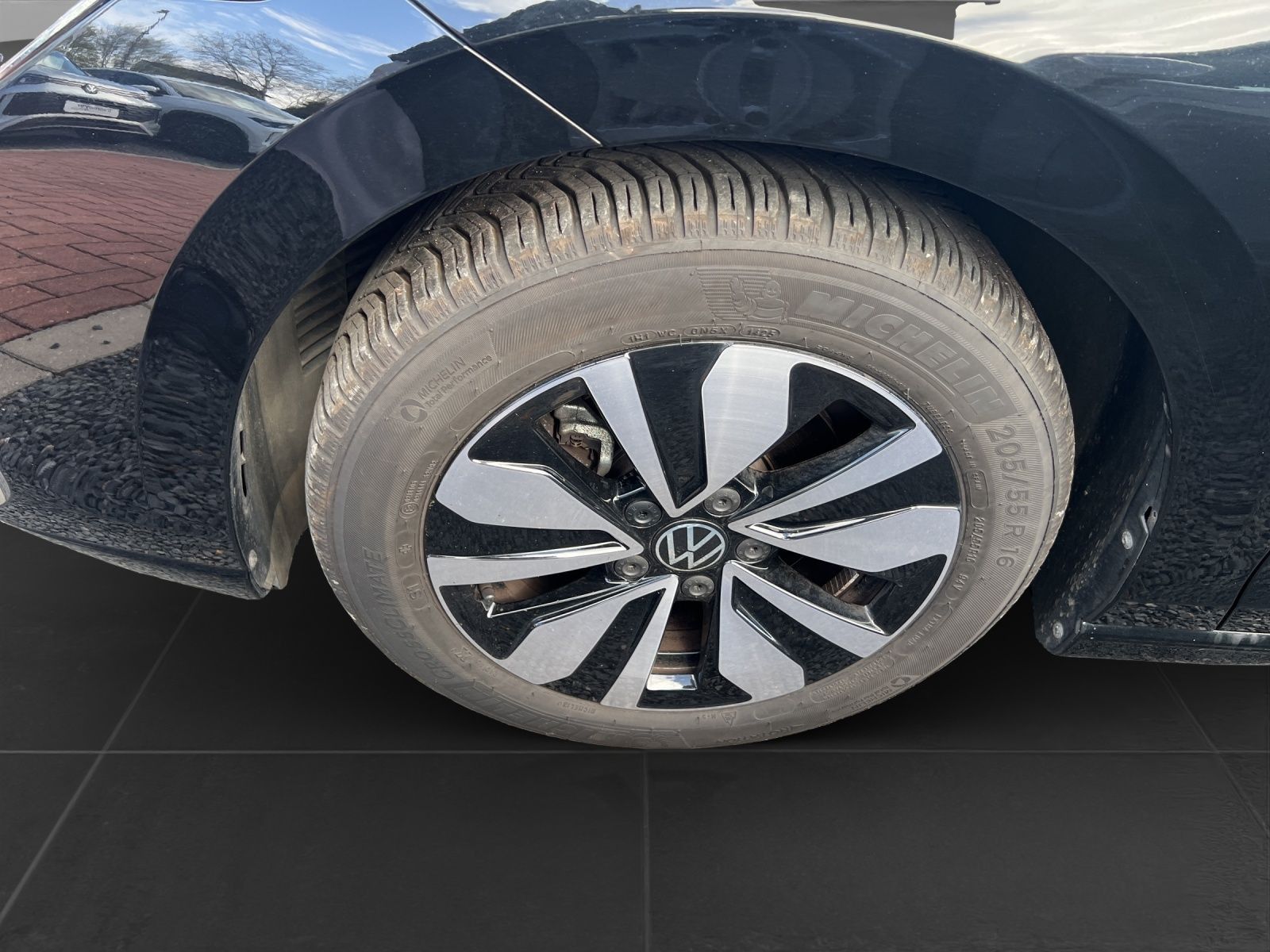 Volkswagen Golf - Bild 7
