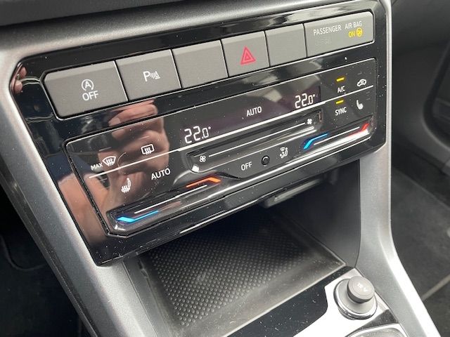 T-Cross Active 1.0 TSI Navi Kamera digitales Co