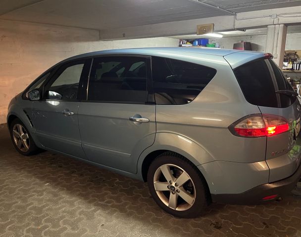 Ford S-Max 2.0 140Ps