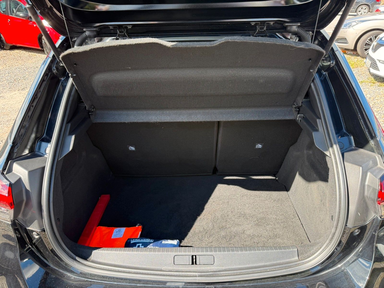 Fahrzeugabbildung Opel Corsa F GS Line 12 Monate Garantie