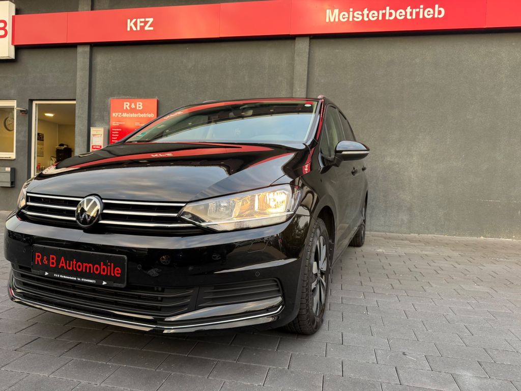 Image of Volkswagen Touran