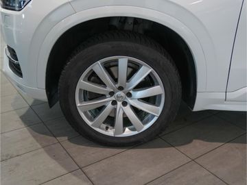 Volvo XC90 - 8