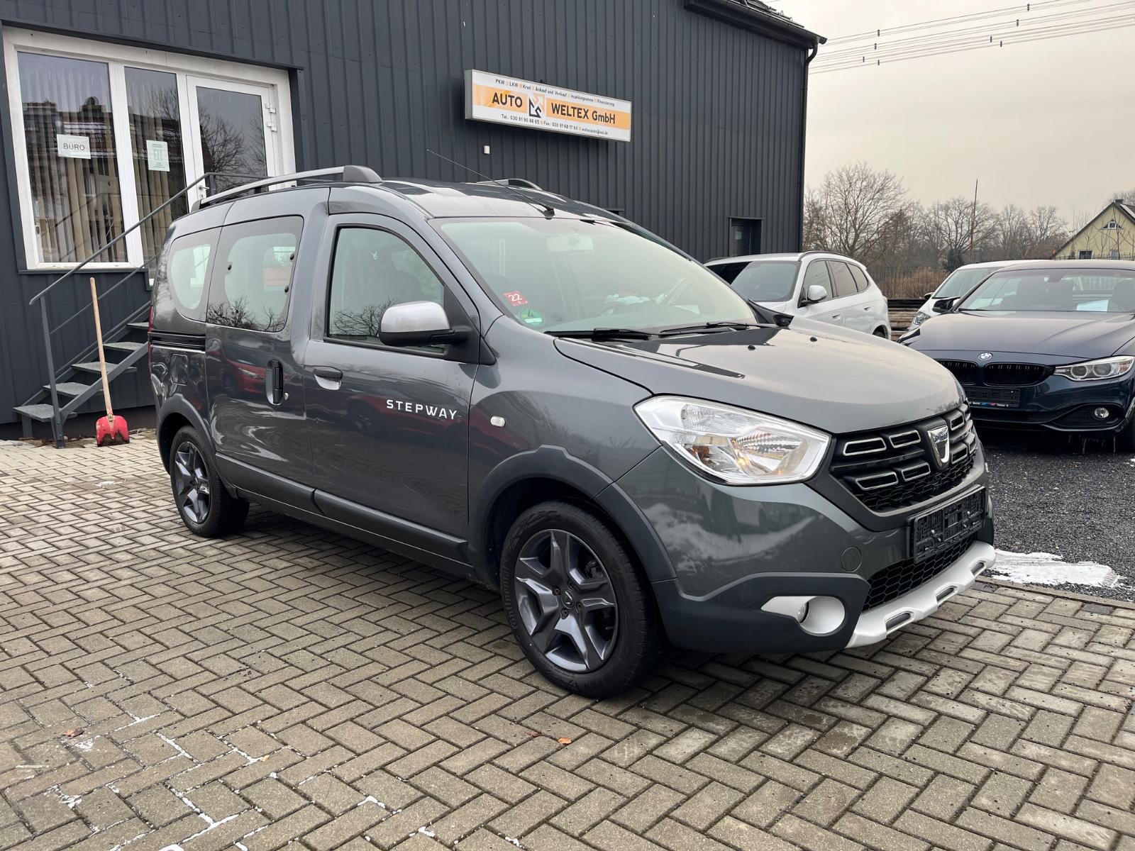 Dacia Dokker Stepway Celebration Navi