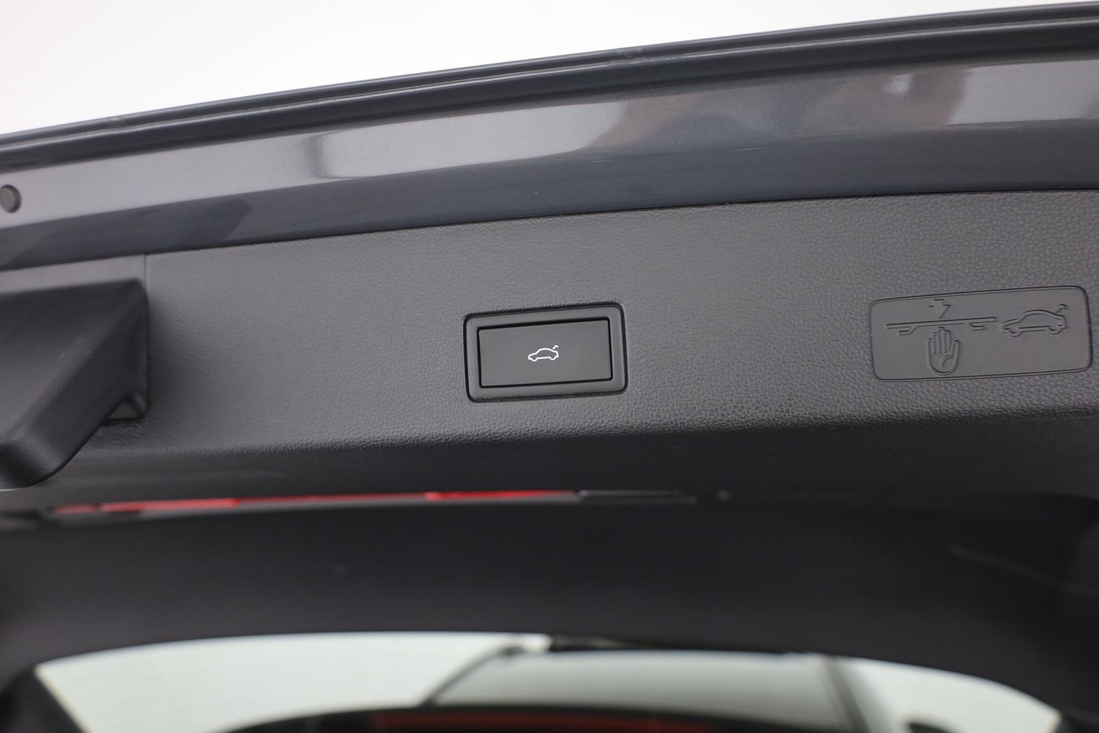 Volkswagen Golf VIII Variant 1.5 eTSI Goal LED ACC AHK 360°, миниатюра 29