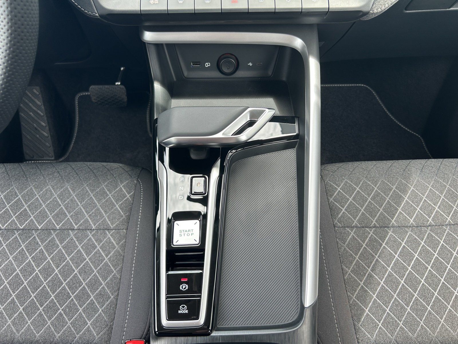 Fahrzeugabbildung MG MG ZS Comfort HEV