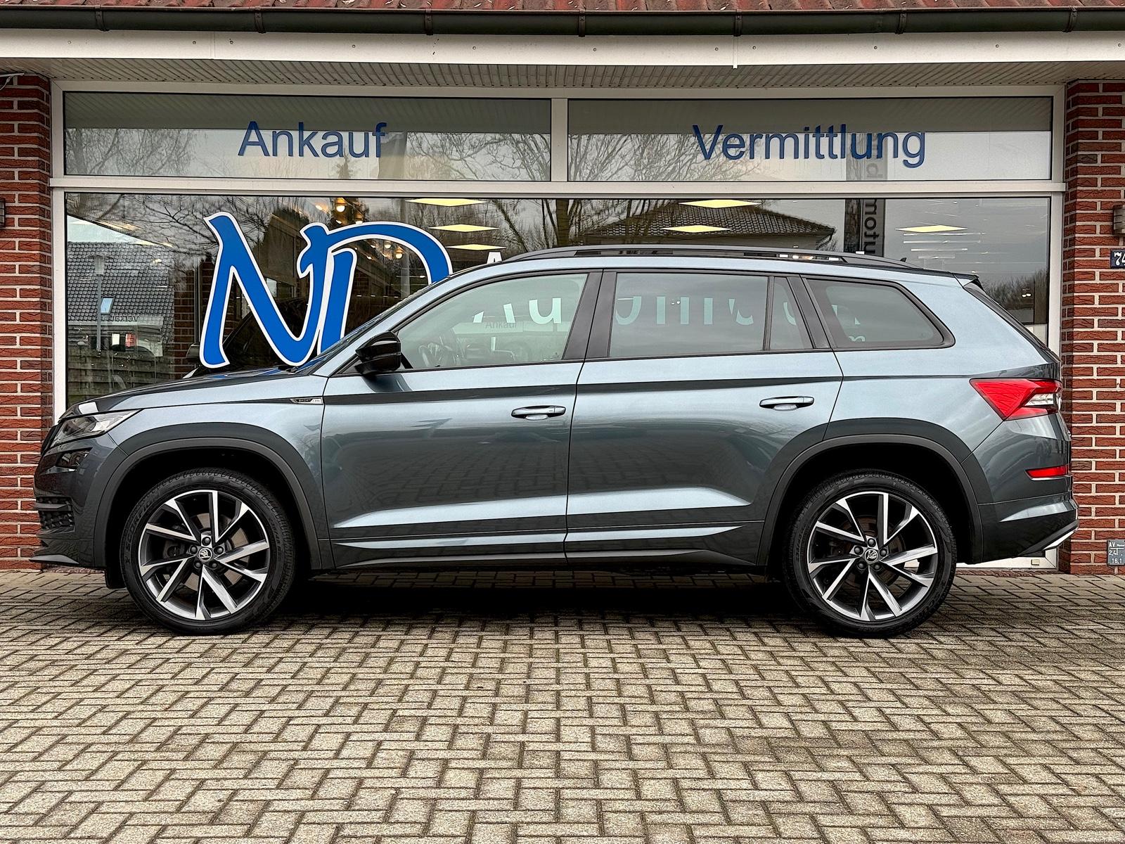 Skoda Kodiaq Sportline 4x4 Standheiz Pano 360° AHK ACC