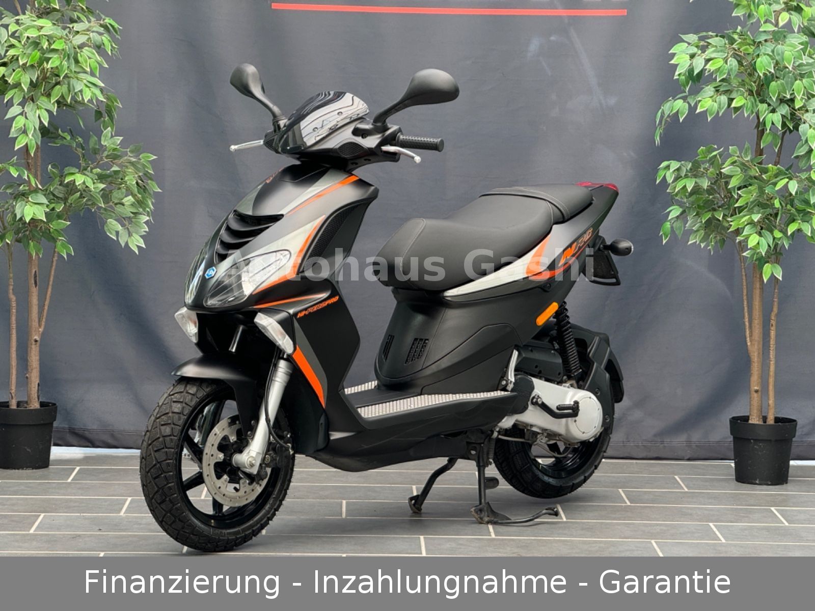 Fahrzeugabbildung Piaggio NRG-Power HI-PER2-PRO*1.Hand*Neuwertiger Zustand