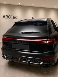  AUDI RSQ8 photo 4