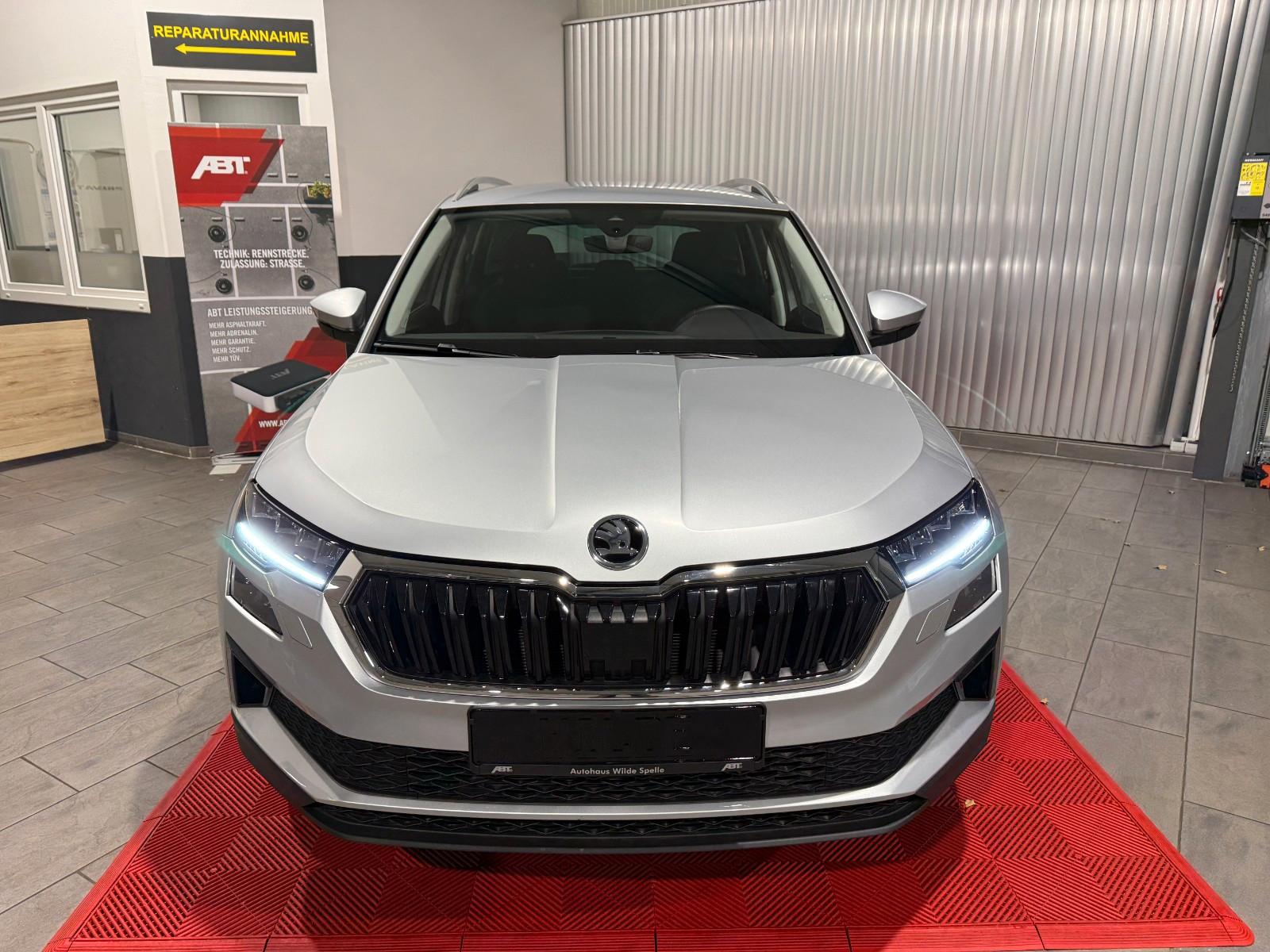 Skoda Karoq Selection ACC LED Notbrems