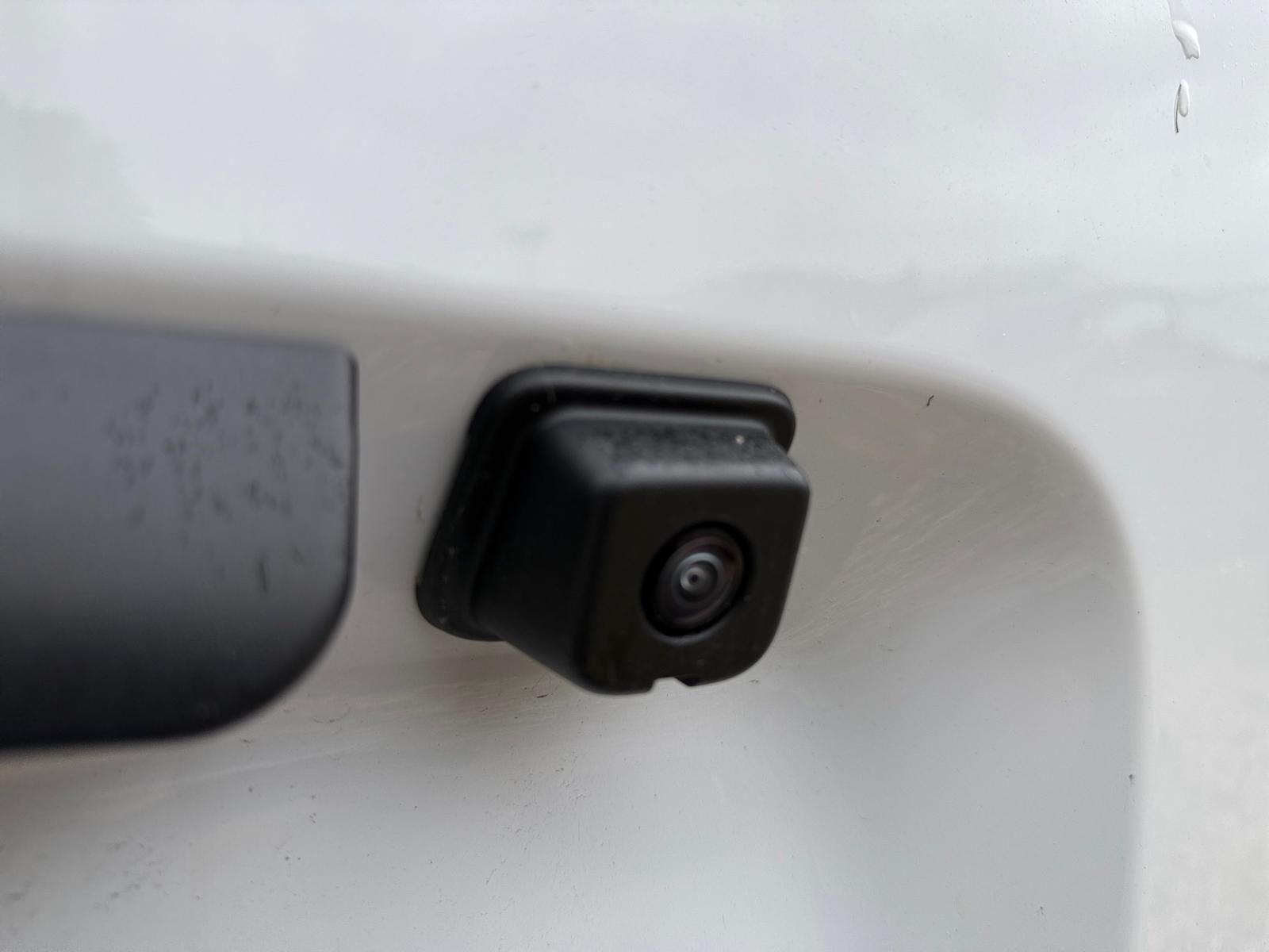 Fahrzeugabbildung Opel Combo Cargo M Diesel 100
