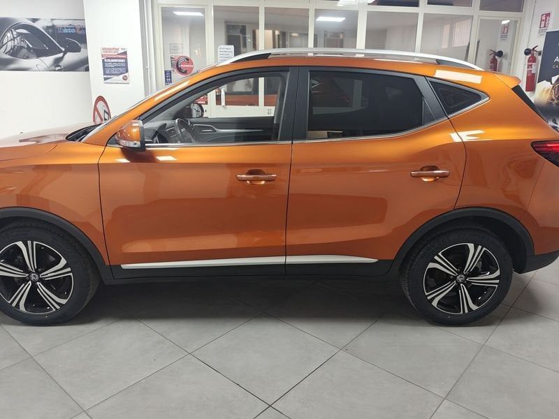 MG ZS