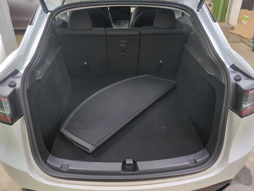 Tesla Model Y RWD | 8-Fach foto 8