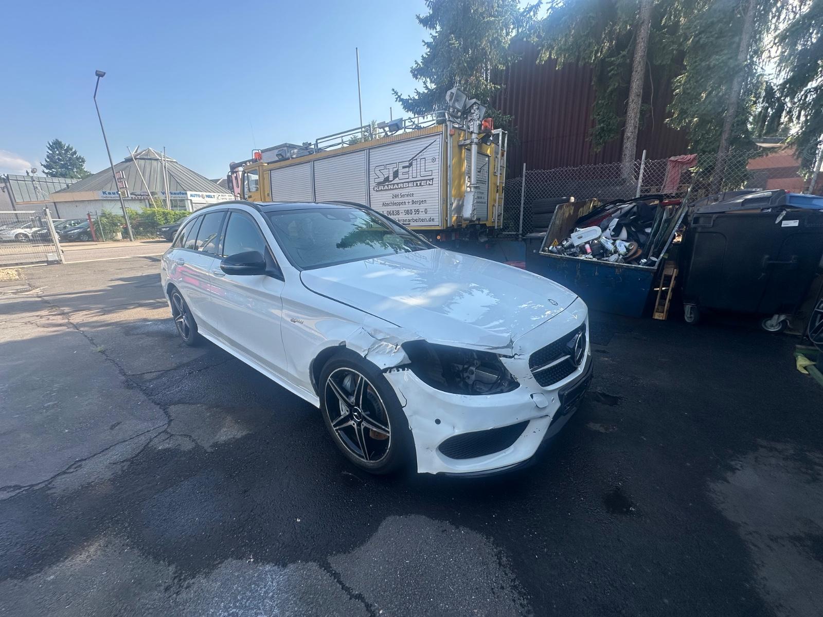 Mercedes-Benz C 43 AMG 4 Matic