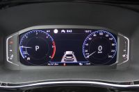 Volkswagen T6.1 Multivan Generation SIX 150PS DSG LED AHK