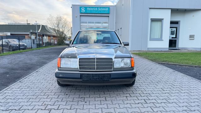 Mercedes-Benz 200