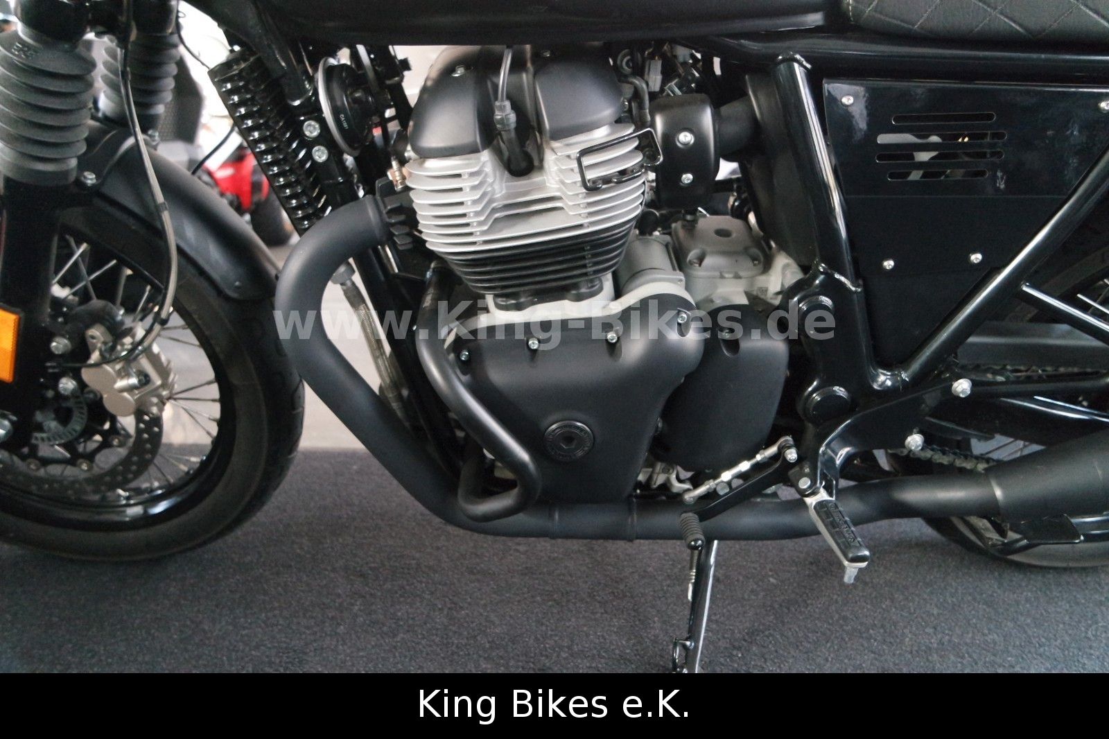 Fahrzeugabbildung Royal Enfield Interceptor 650 - Öhlins - Zard Auspuff - TOP -