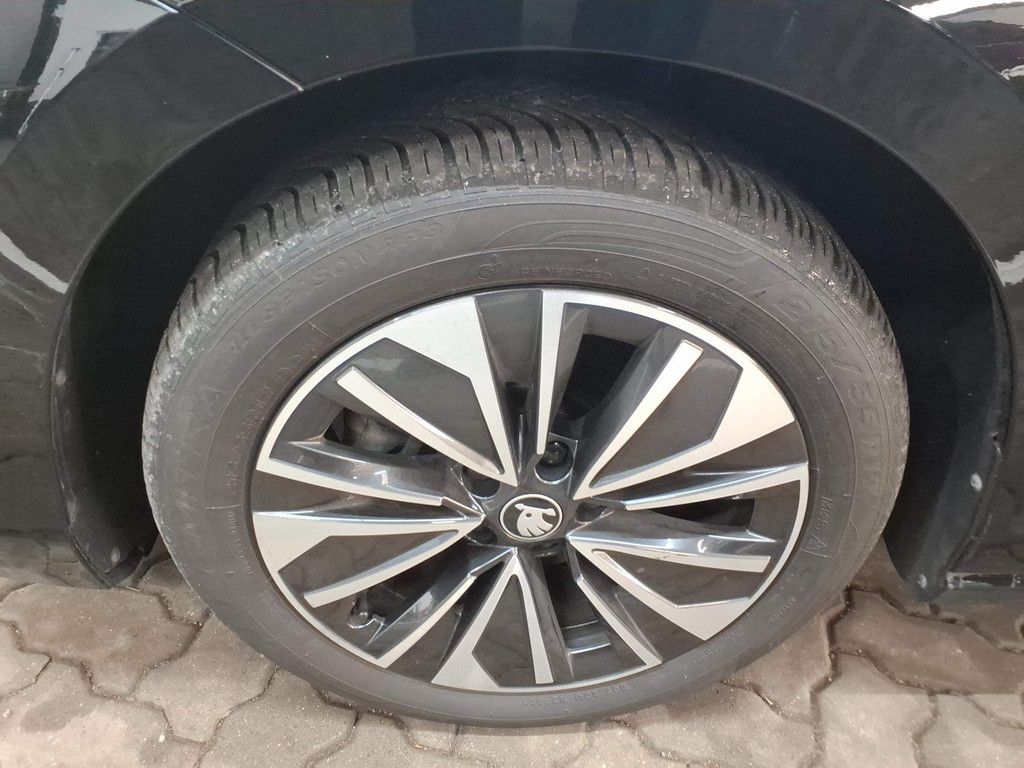 Skoda Superb - Bild 7