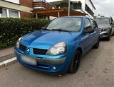 Renault Clio 1.2 TÜV NEU - Renault Clio aus 2004: 1.2