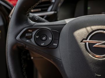 Opel Corsa F e Elegance Fahrerassistenz-Paket Kamera