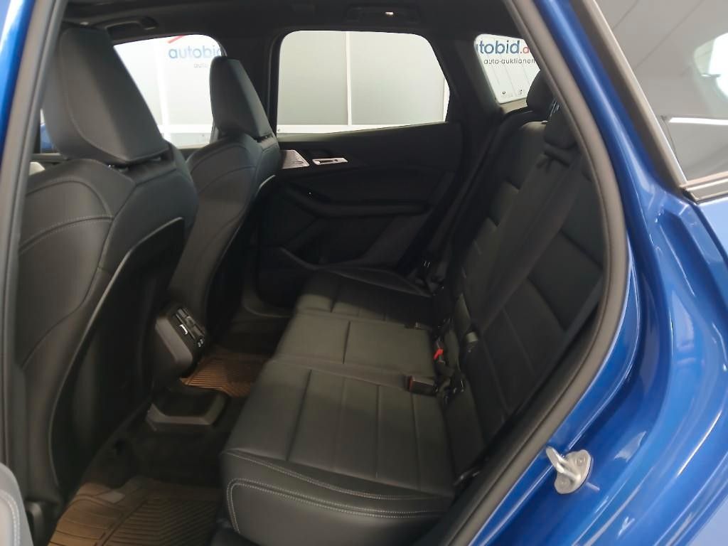 Fahrzeugabbildung BMW 218 i  Active Tourer M Sport Pano ACC Leder H&k