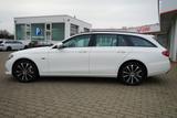 Mercedes-Benz E300 T de Avantgarde LED Navi Sitzheizung Kamera - Mercedes-Benz E 300 in Erfurt