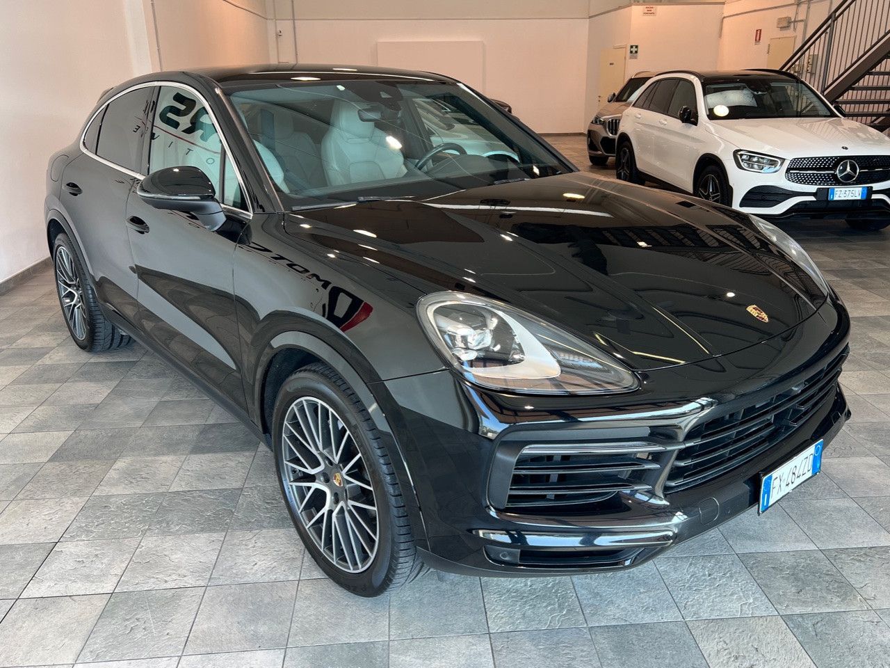 Porsche Cayenne Coupè 3.0 tiptronic imagem 3
