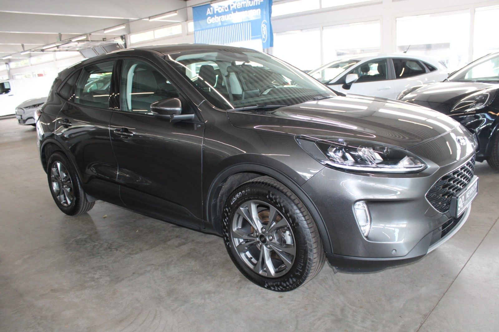 Fahrzeugabbildung Ford Kuga 1.5 EcoBlue Cool & Connect NAVI WinterPaket