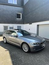 BMW 525d xDrive Touring - - BMW 525 in Solingen