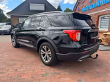 Ford Explorer Platinum Plug-in-Hybrid 4x4/360KAM/ - mit Hybrid-Antrieb: Allradantrieb
