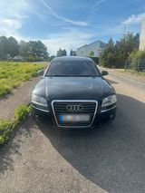 Audi A8L D3 4.2 Quattro - Audi A8 mit Benzin-Antrieb: D2