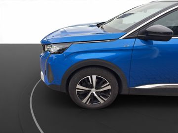 Peugeot 3008 1.5 BlueHDi 130 GT Kam.+KeyLess+LED+Navi+SD