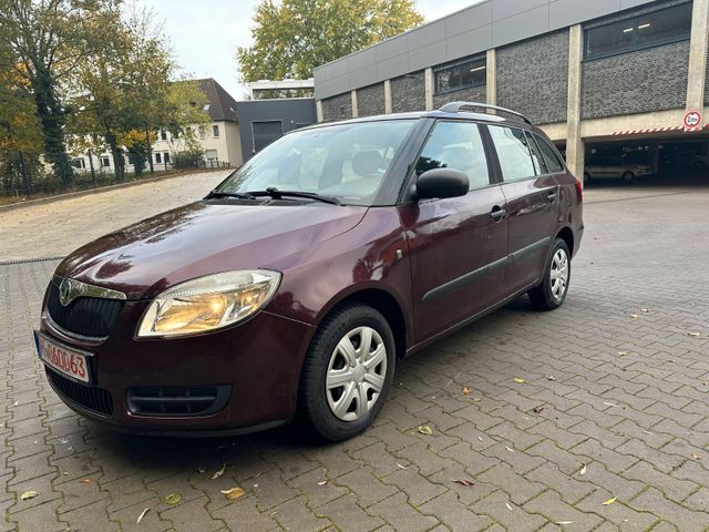 Skoda Fabia Combi 1.4l Cool Edition/Scheckheft/TÜV neu