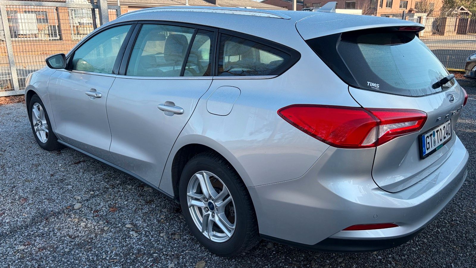 Fahrzeugabbildung Ford Focus Turnier Cool & Connect