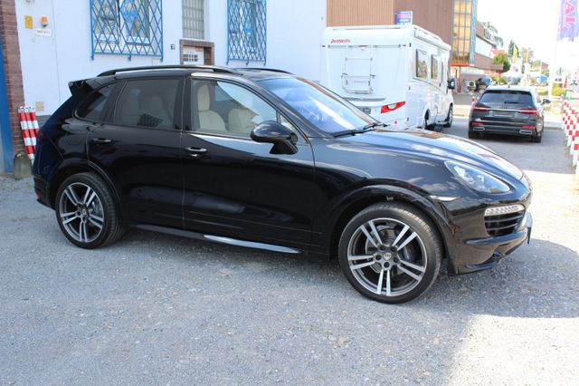 Porsche Cayenne Diesel Sport Design Paket, 21",Pano,AHK