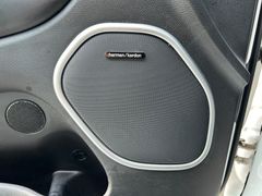 Fahrzeugabbildung Jeep Grand Cherokee 6.4 SRT Autom Pano Navi ACC dt.Fz