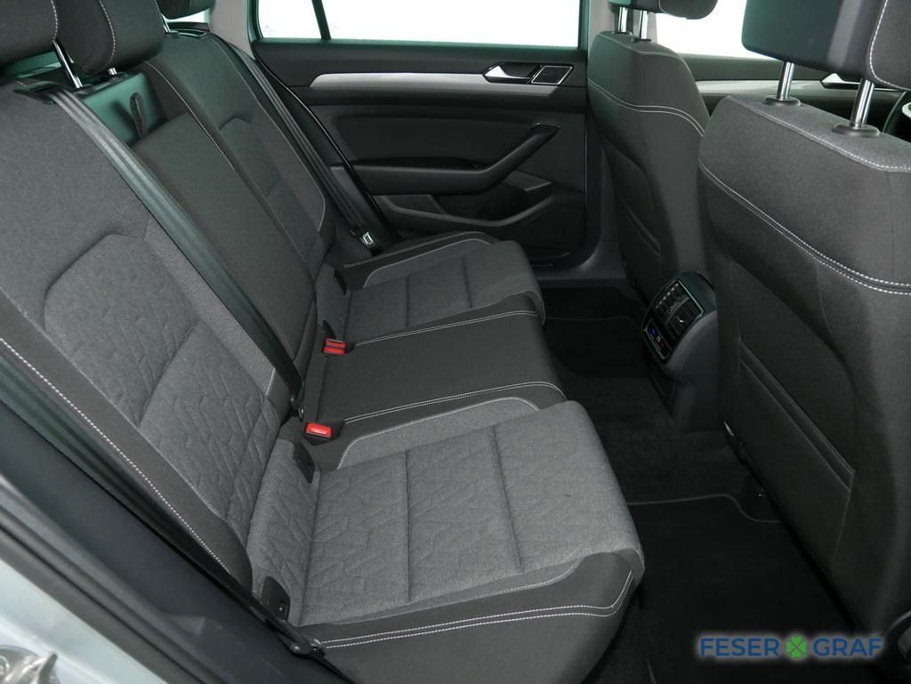 Volkswagen Passat Variant - Bild 7