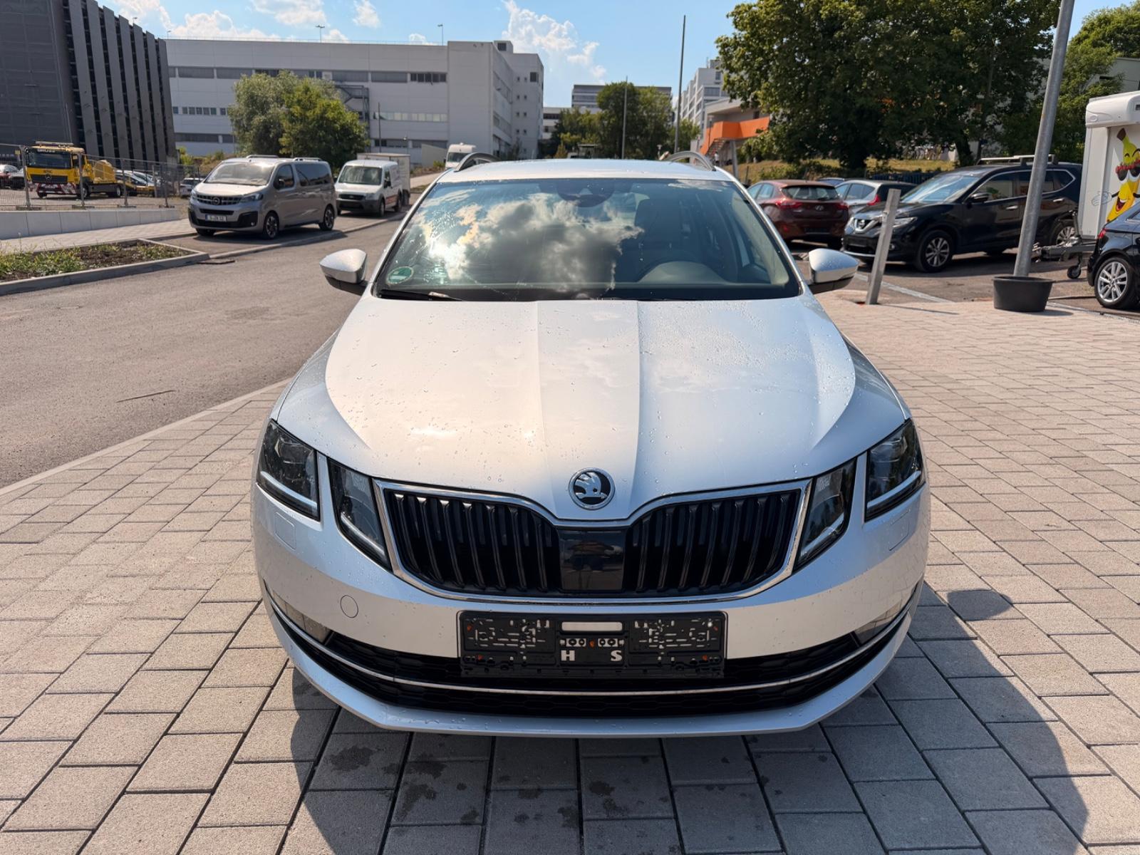 Skoda Octavia Combi Style| Kamera|Navi| 8xfach bereift
