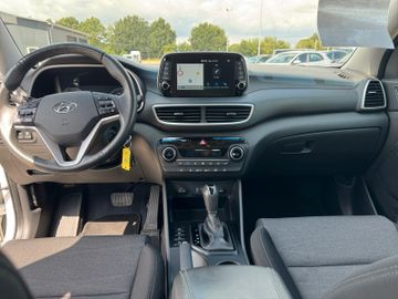 Hyundai TUCSON - 10