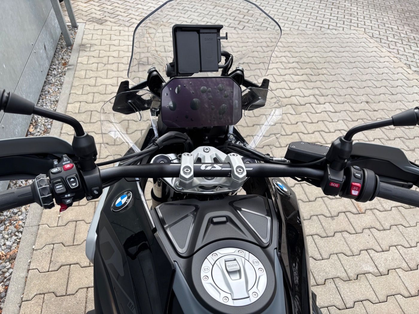 Fahrzeugabbildung BMW R 1300 GS Triple Black 3 Pakete ASA Adaptive Fah