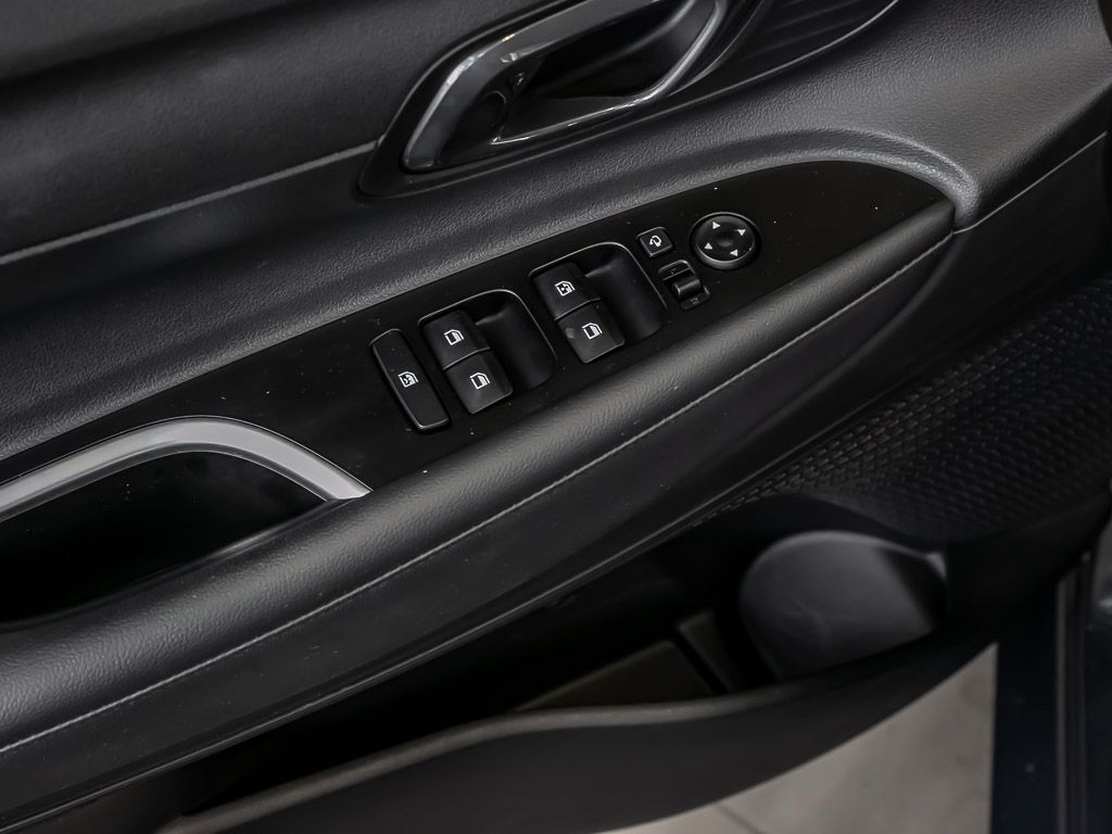 Hyundai i20 – Bild 12