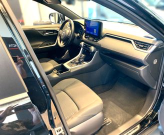 Toyota RAV 4 - 8