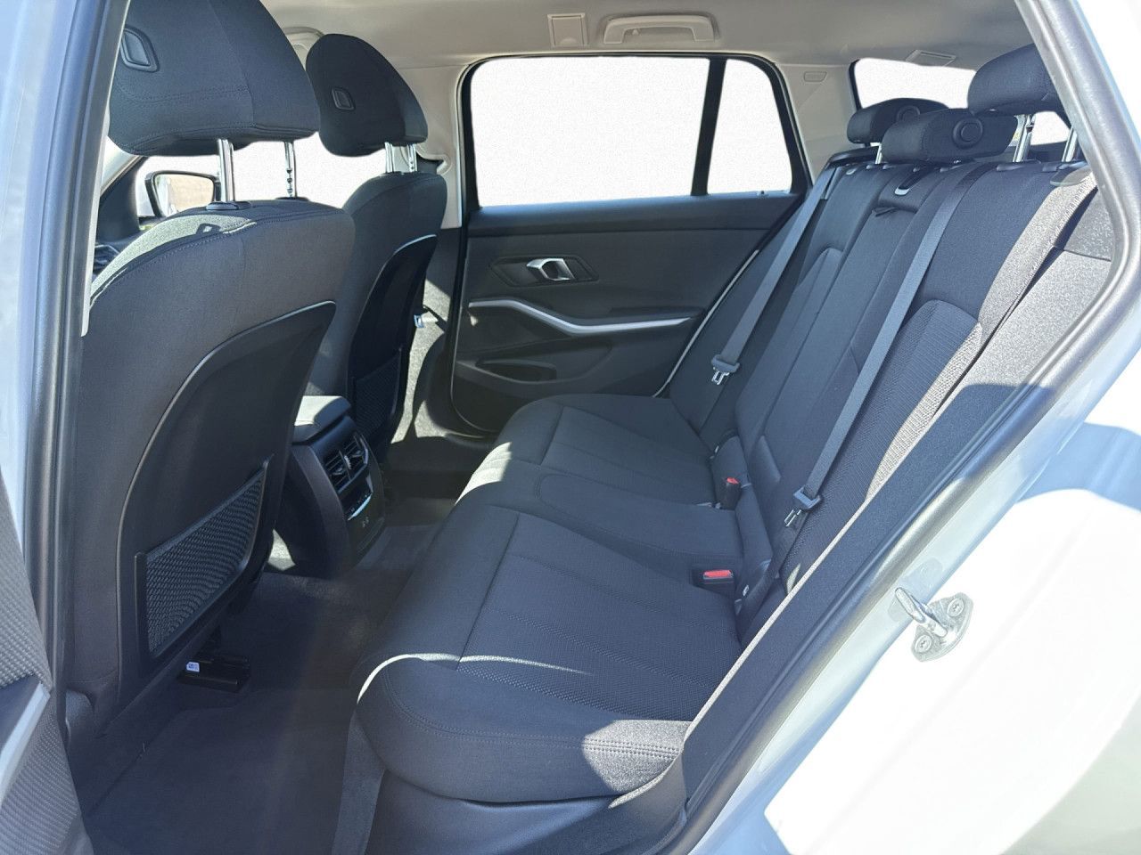 BMW 320e Touring Aut. LC+ LED Tempo SHZ Carplay DAB+ foto 12