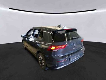 Volkswagen Golf - 6