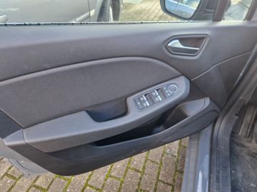 Bild 11 Renault Clio V Intens