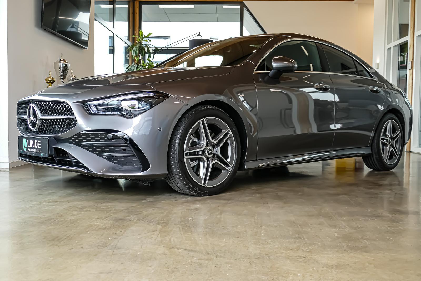 Mercedes-Benz CLA 220 AMG Line Edition |NAVI|LEDER|PANO.|360°