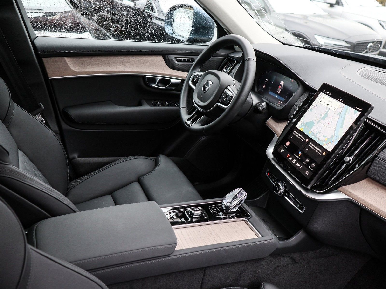 Volvo XC90 T8 Recharge AWD Plus Bright Reskin NP:95.50 imagem 3