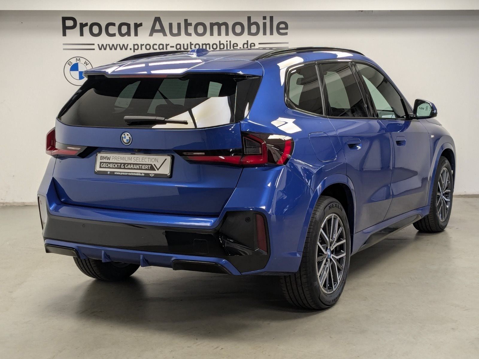 BMW X1 xDrive30e M Sport DA PA HUD HiFi LED SHZ 18 foto 4
