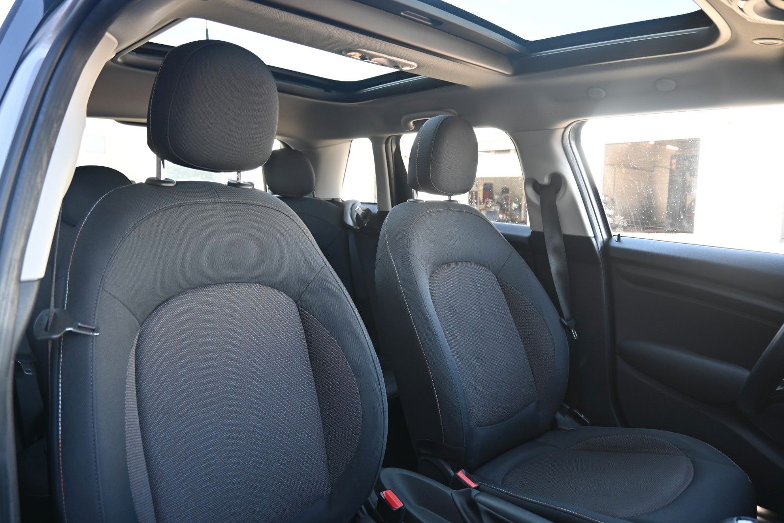 Fahrzeugabbildung MINI ONE Mini 5-trg. One