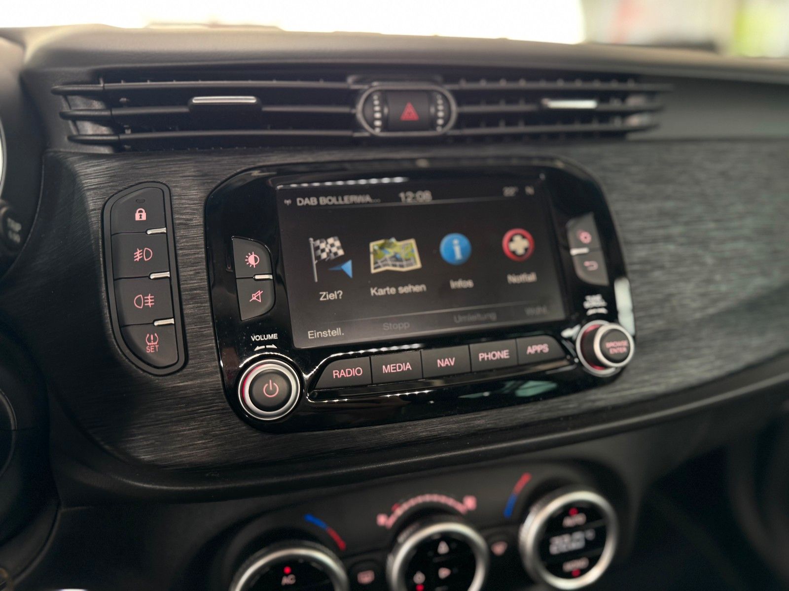 Fahrzeugabbildung Alfa Romeo Giulietta 1.4 TB 16V Super Automatik  "BOSE"